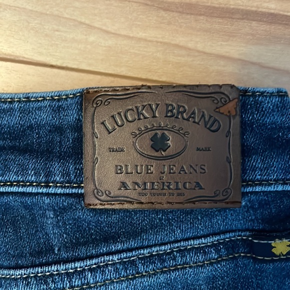 Lucky Brand Skinny Jeans - Picture 6 of 8